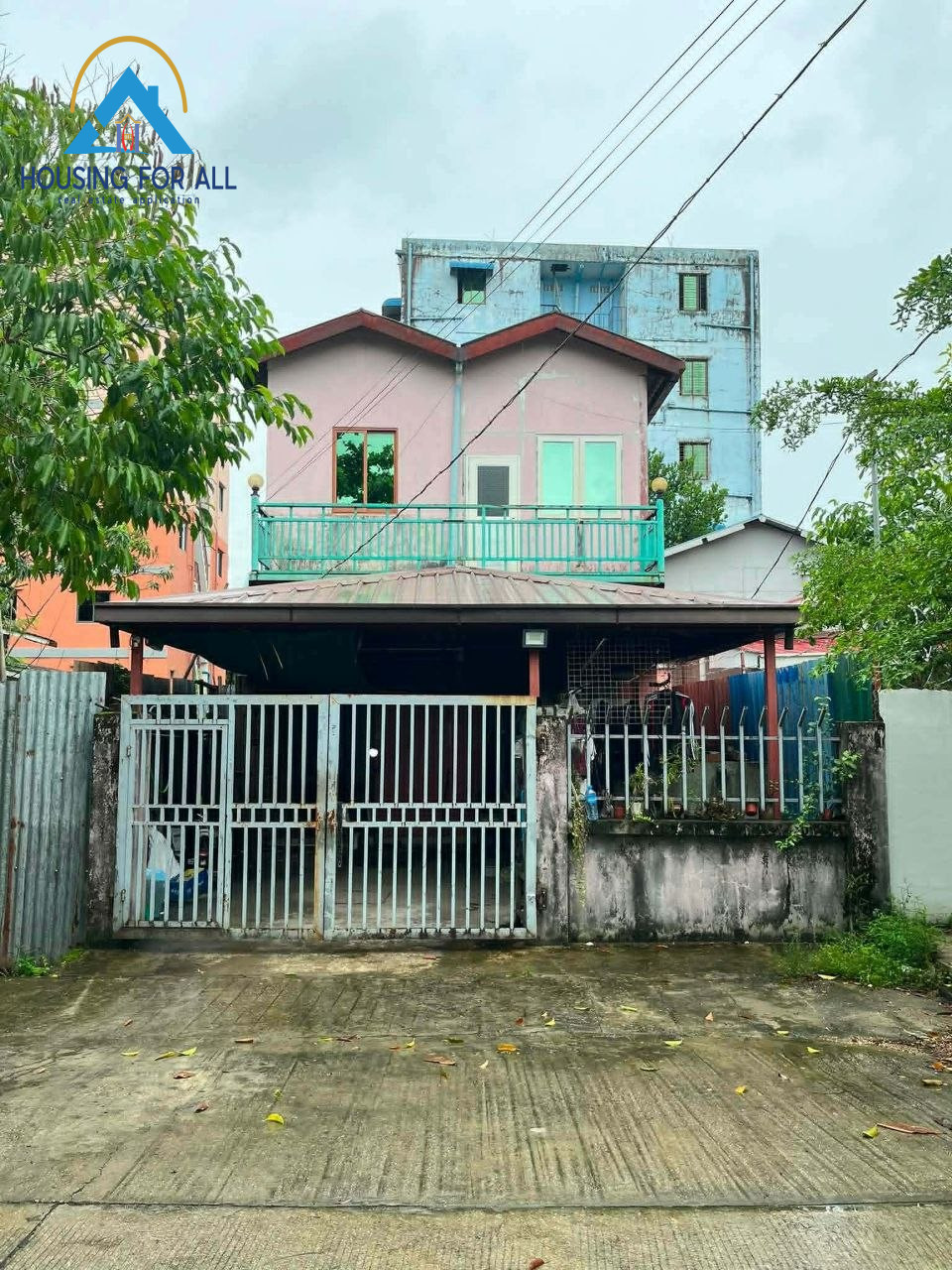 Home in Metric Way