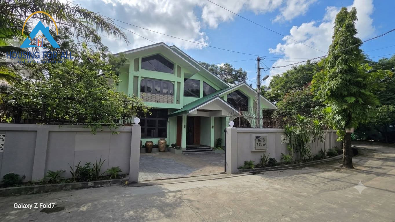 Home in Metric Way